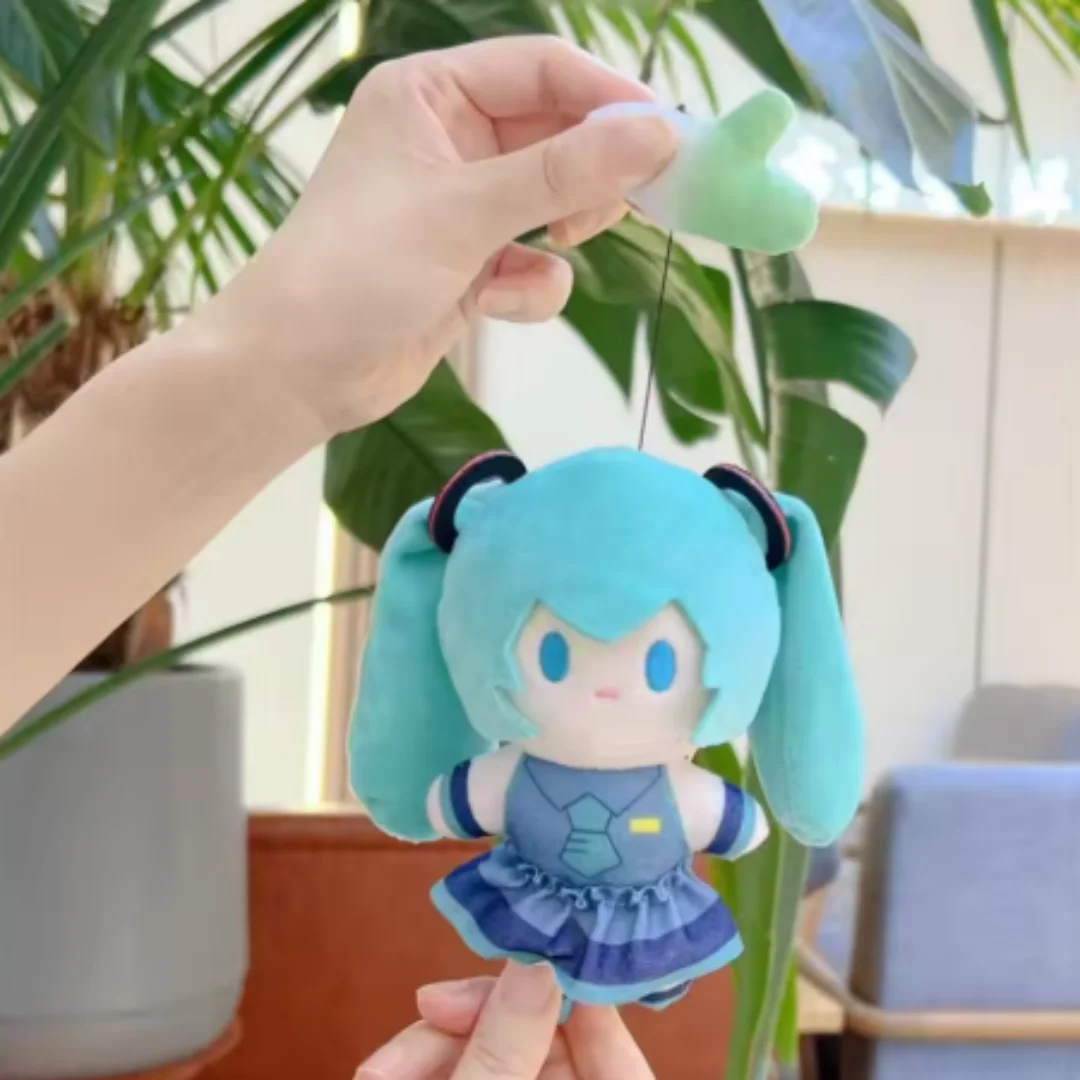 Porte-clés en peluche Hatsune Miku, mignon, pendentif de sac Kawaii, accessoires doux pour cadeau d'anniversaire