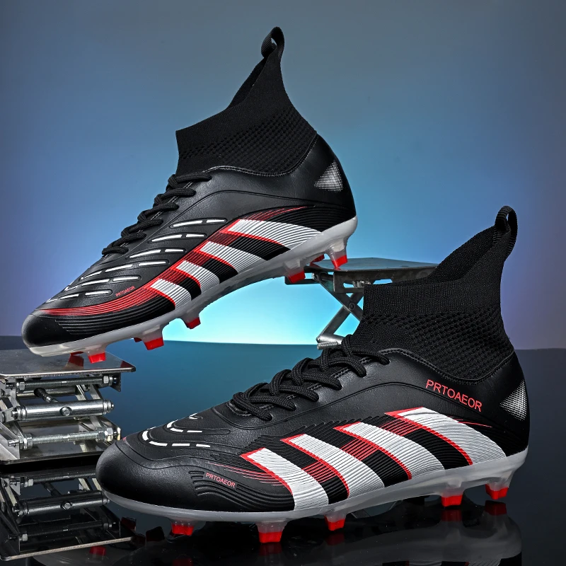 Men New Football Boots Professional Original Resistant Casual Ultralight Male Soccer Shoes Comfortable Fast Match Football Shoes