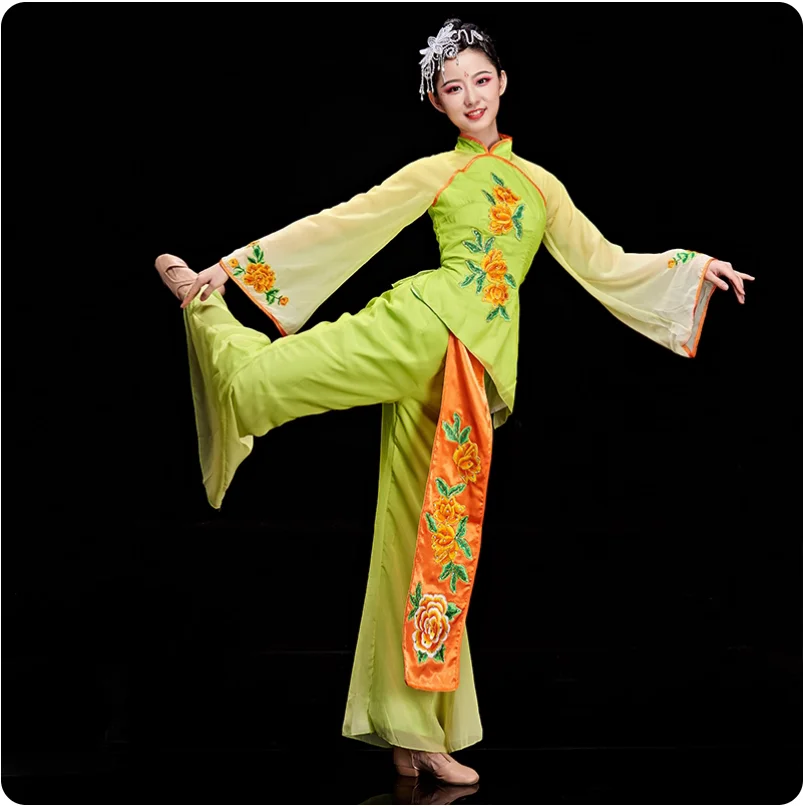 زي الأداء، زي الأوبرا، راقصة الرصاص الأنثوية، الرقص المنفرد، رقصة المعجبين العرقية، زي رقص يانغكو الكلاسيكي #2