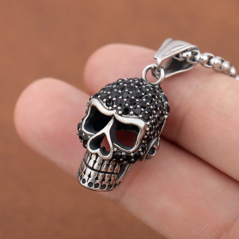 

Модный дизайн, подвеска в виде черепа с черным камнем, подвески из нержавеющей стали, женские ожерелья с черепом, панк-рок, мужские ювелирные изделия, подарок, оптовая продажа