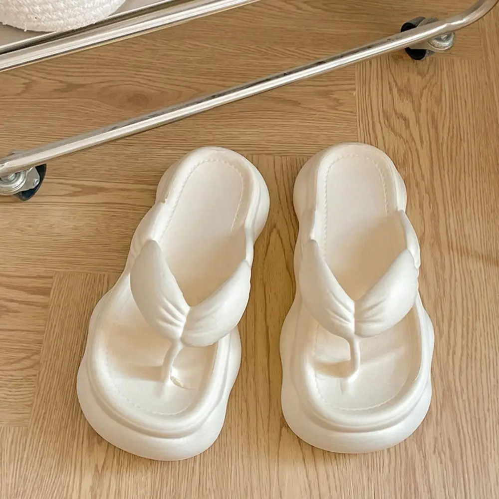 Базовые противоскользящие шлепанцы на платформе с защитой от запаха, тапочки на толстой подошве, пляжная обувь, шлепанцы из ЭВА, женские сандалии