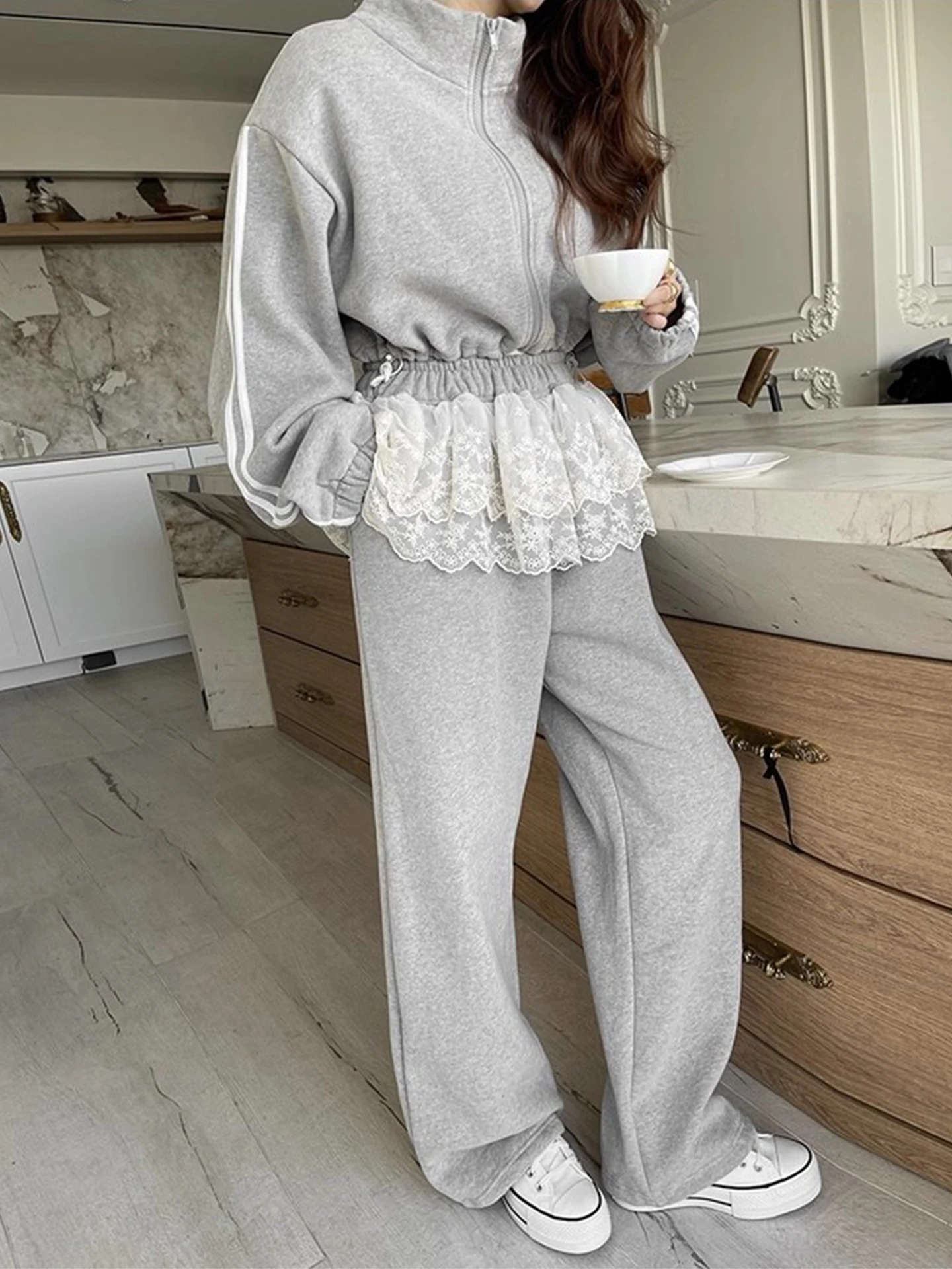 

Женский свитшот с завязками, дэт, повседневный комплект брюк с высокой талией, зима 202, новинка 202, лоскутный наряд с кружевным подолом