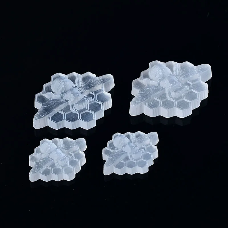 

1pc Natural Small Bee Statue Crystal Selenite Raw Crystals Hand Carved Healing Polished Gypsum Home Decor Fengshui Collect Gif