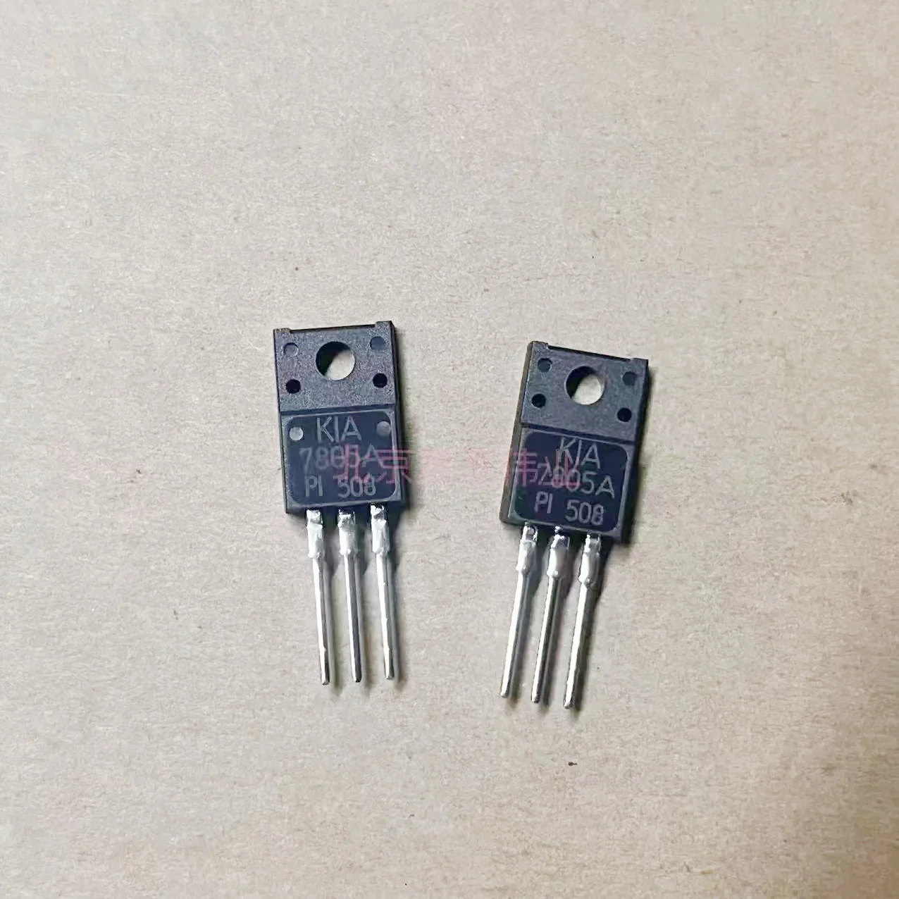 10pcs  KIA7805A 7805 KIA7805API-U TO-220F 5V Three Terminal Regulator 7805A