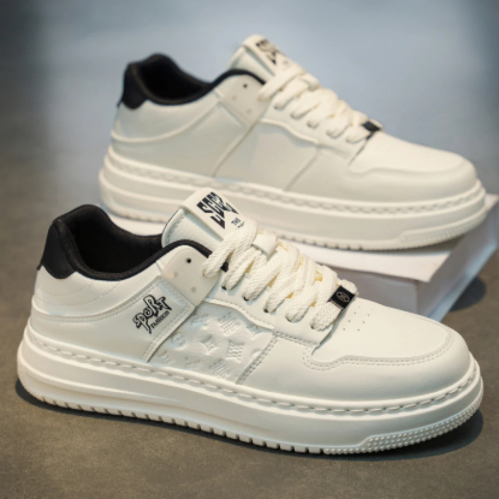 

Casual board shoes, Hong Kong style thick soled student sneakers, outdoor four season shoes