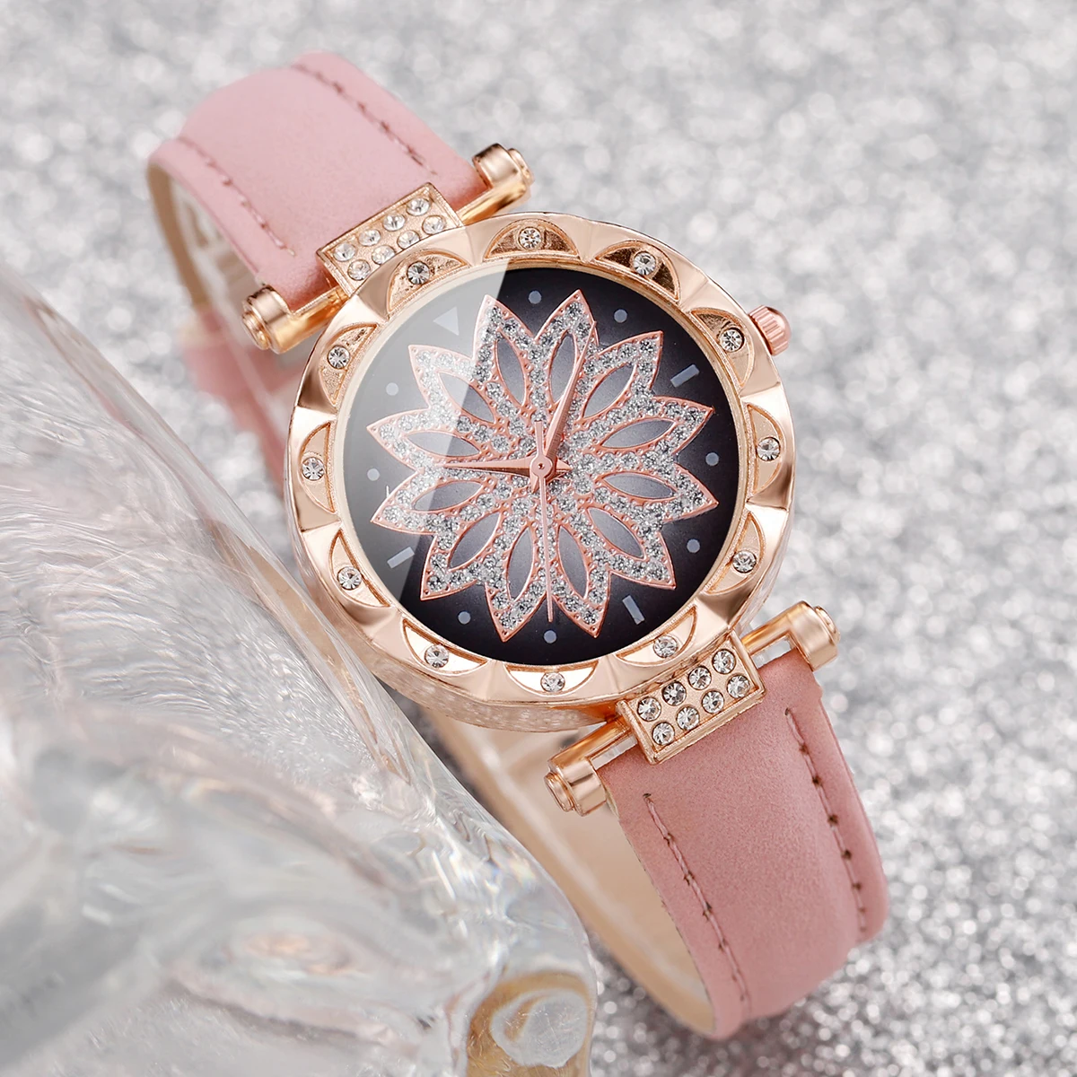 6PCs/Set Women's Fashion Watch Leather Flower Dial Leather Quartz Watch With Love Bracelet Set