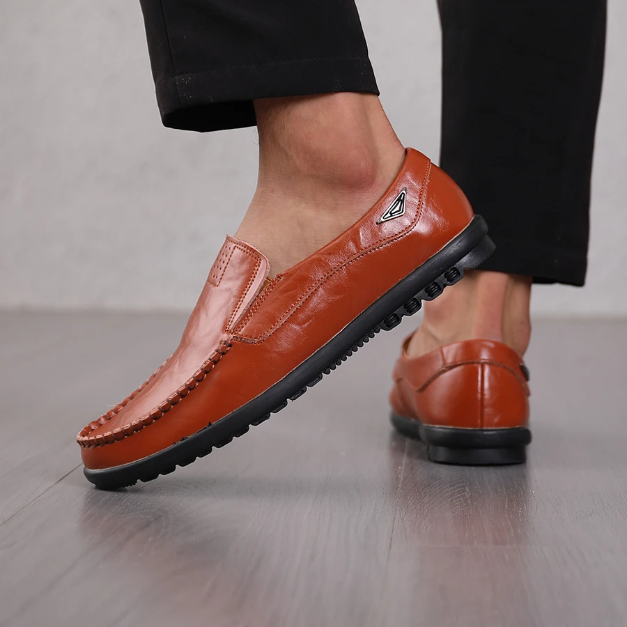

Мужские кожаные лоферы, удобная обувь без шнуровки, дышащая легкая прогулочная обувь для большого размера 47, повседневная мягкая обувь для вождения