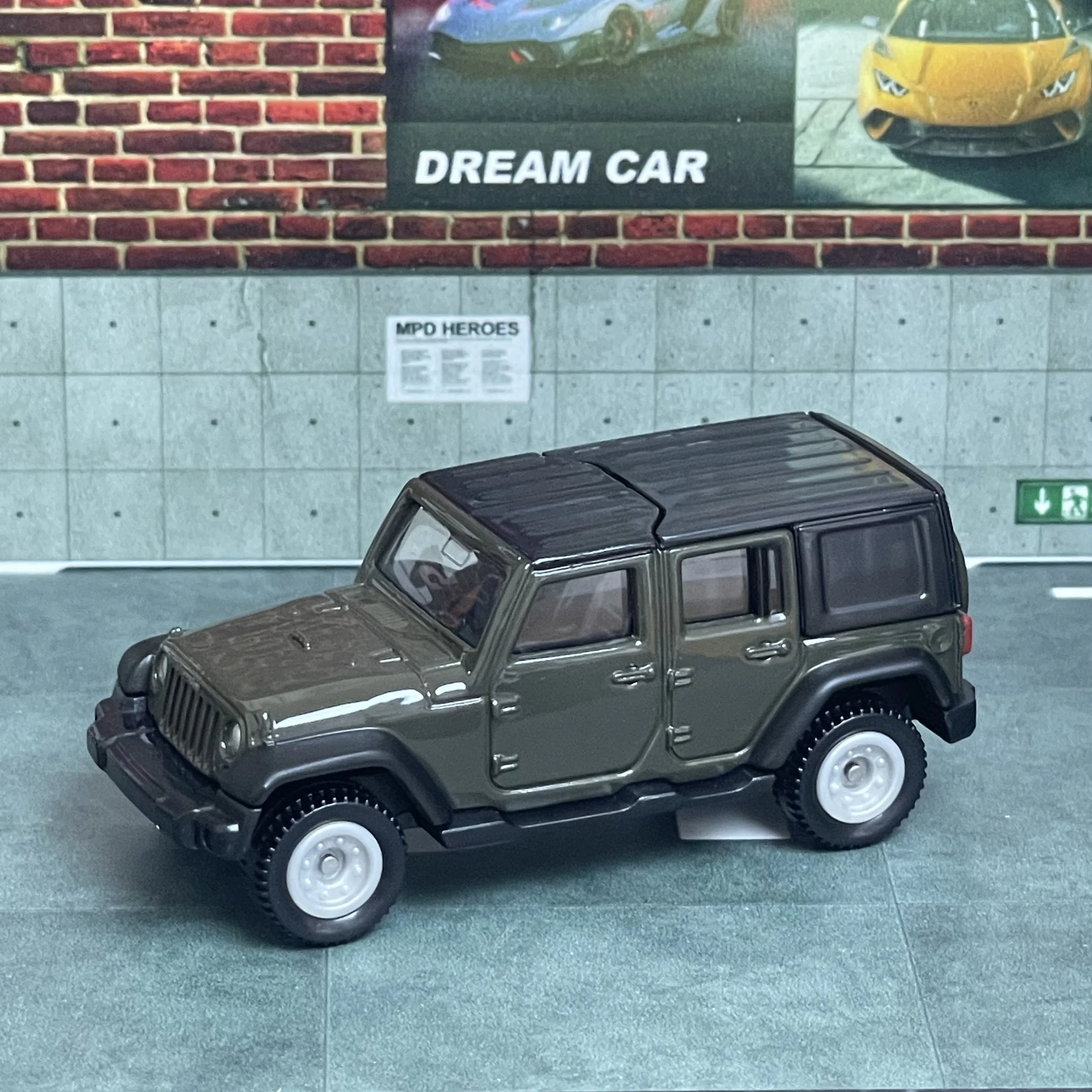 Takara Tomy Tomica No.80 Jeep Wrangler Casting Static Alloy Car Vehicle Diecast Metal Mode Collection Display Boy Toy Gift