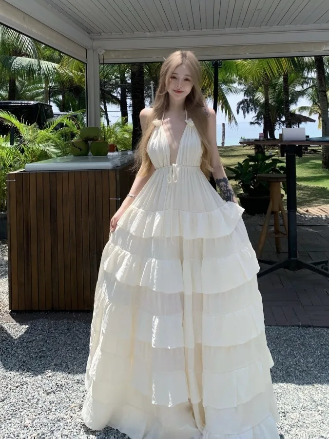 Vestido Longo de Gaze Pesada Sem Costas, Estilo Verão, Decote V Profundo, Com Cinto, Saia Ampla com Drapeado e Efeito Camada