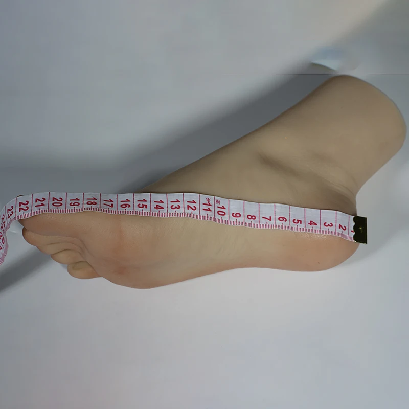 

Liquid Silicone Foot Model TG3715 Female Fake Nail Mannequin Feet Fetish Lifelike Rubber Feet for Shoes Display Props Drawing