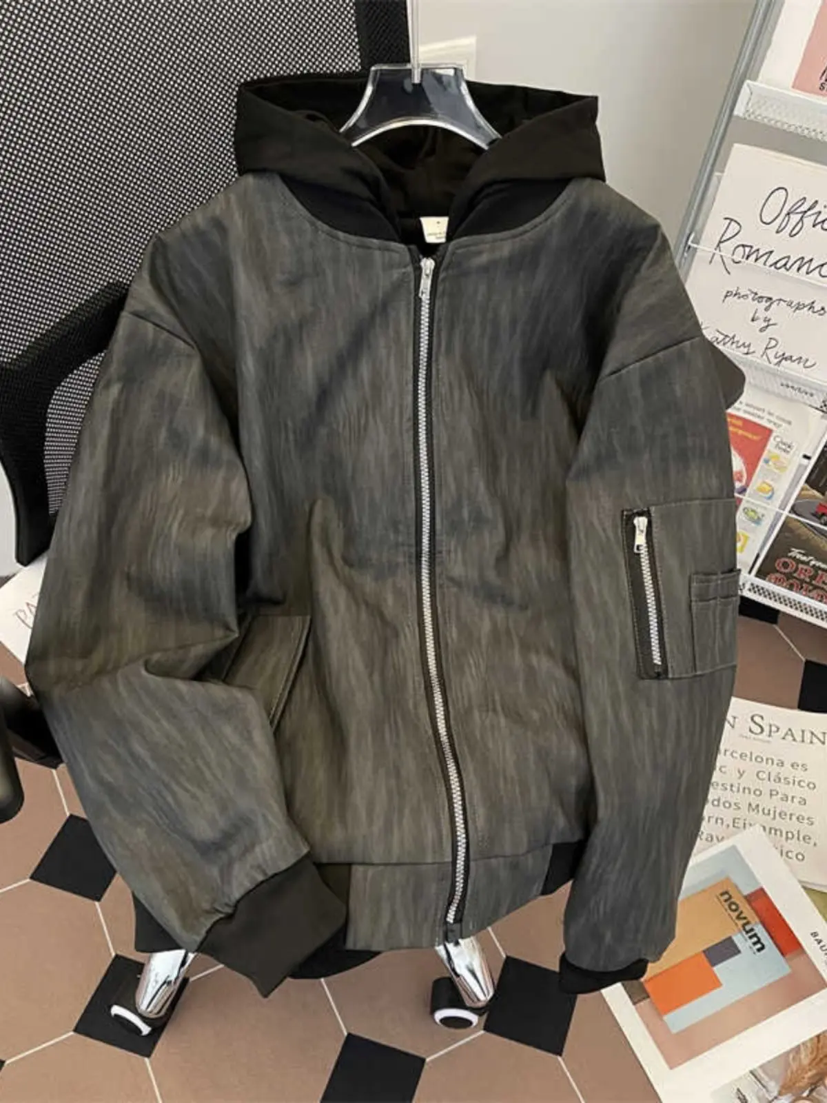 Unisex Spring Fall Vintage Baseball Jacket Oversized Faux Leather Hooded Fake 2pcs Coat Loose Short PU Texture Outerwear