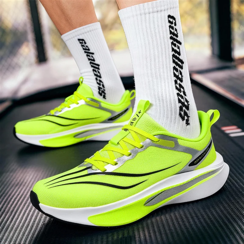 2026 Herren Sportschuhe Carbon Board 6.0 Renn-Marathon Stabile Rückfederung Verschleißfeste Herren Laufschuhe Training Jogging-Schuh