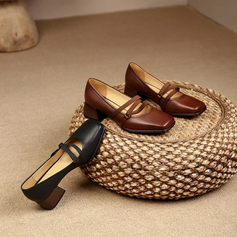 2024 New Spring Women Shoes Leather Mary Jane Shoes Square Toe Chunky Heel Women Shoes Retro Buckle Mid-heel Pumps