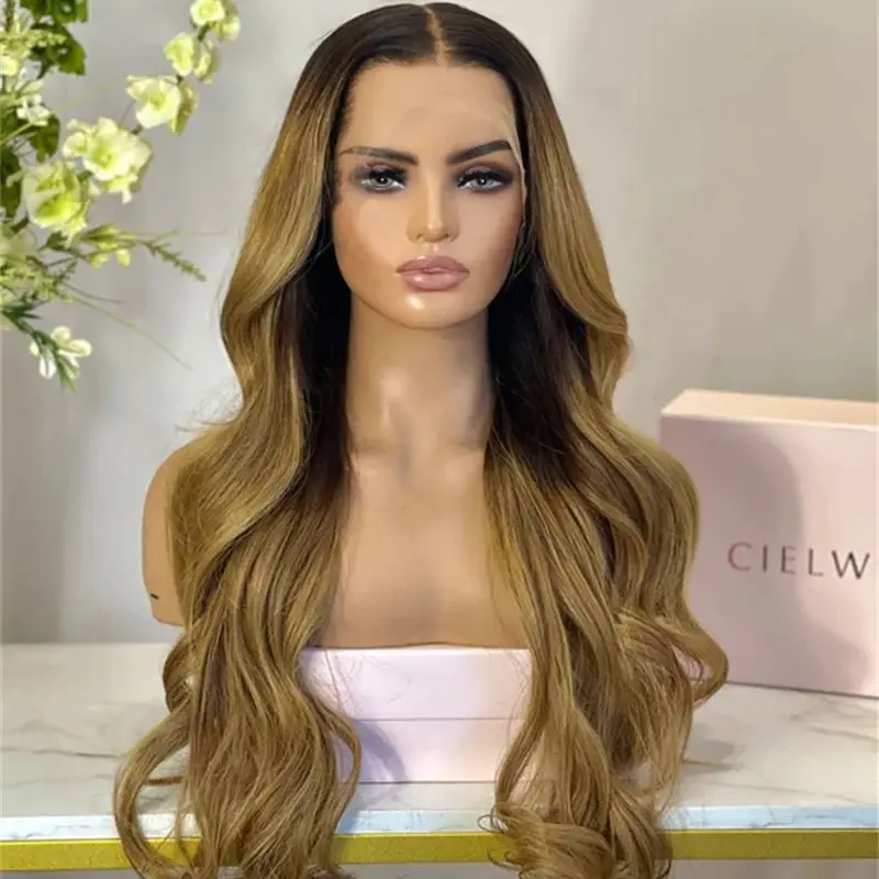 باروكة نسائية عصرية جديدة في شعر مستعار بدون صمغ 13x4 أومبير عسلي بني تسليط الضوء على شعر مستعار مع جذور داكنة شعر مستعار مموج للحفلات التنكرية يوميًا