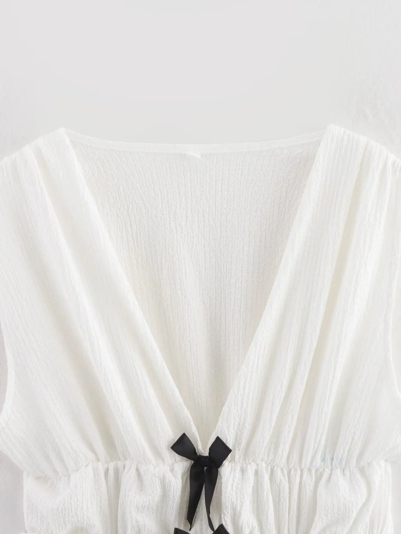 Zevity 2025 المرأة شيك العميق الخامس الرقبة الأسود القوس تصميم كاميس تانك سيدة مثير أكمام مرونة الخصر مطوي قميص بلوزة بلايز LS2605 #3