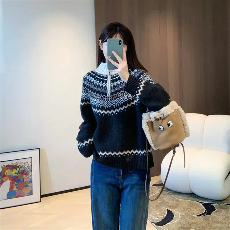 

2024 Autumn and Winter New Wool Blend Half Zip Stand Collar Woolen Sweater Women Loose Jacquard Knit Bottom Jumper Sweater Top