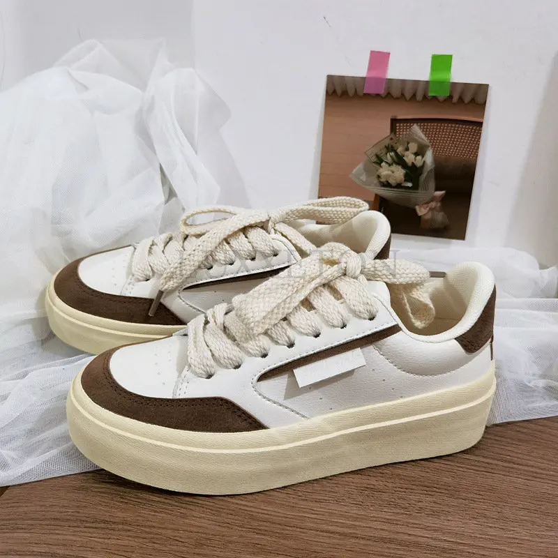 

Leather Sneakers For Women Platform Casual Female Vulcanized Shoes Casual Ladies Flats Lace Up Woman Sports Sneakers