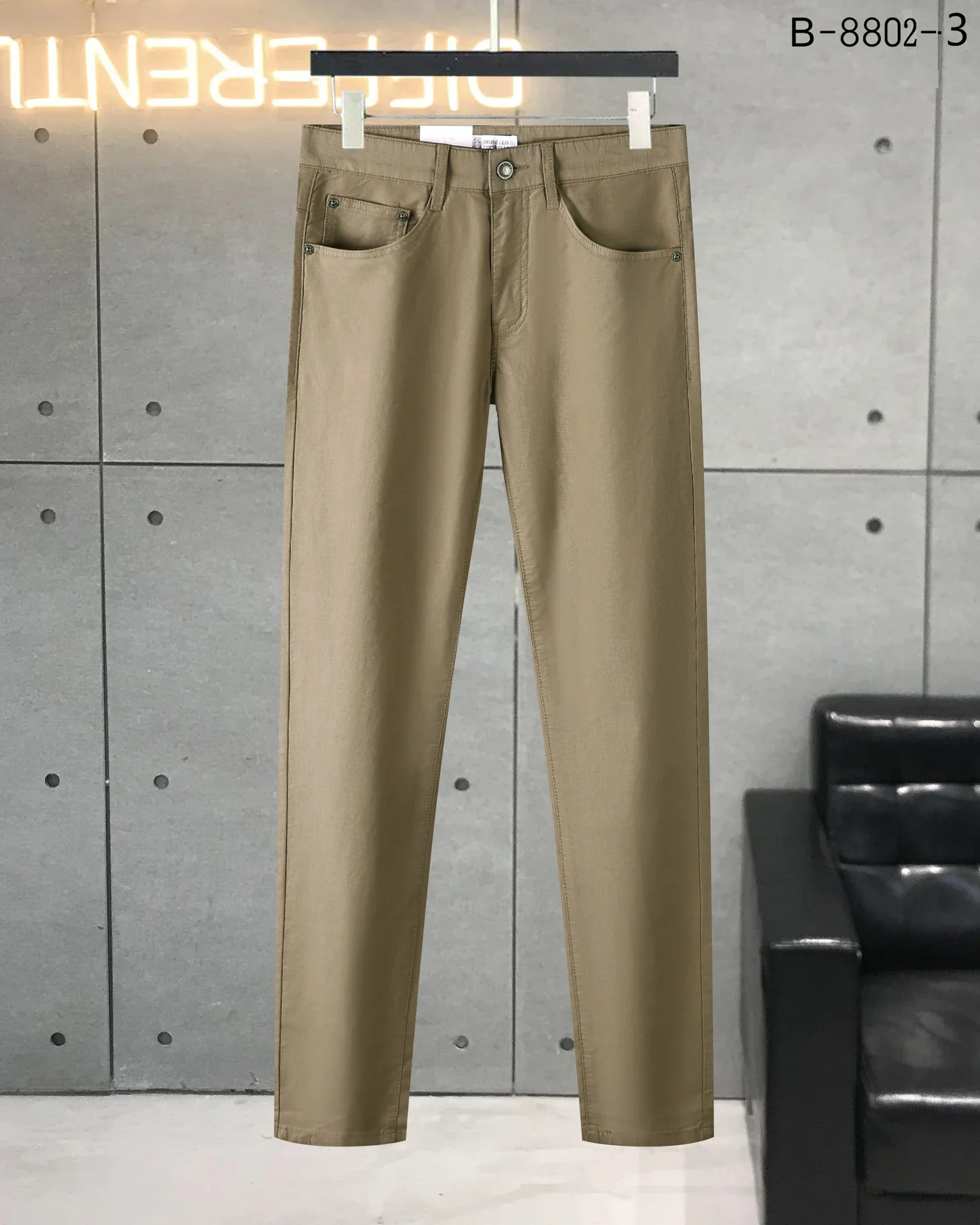 BILLIONAIRE SIJITONGDA The New Casual Pants For Spring And Summer 2024 Are Bright In Color, Refreshing And Comfortable To Wear,