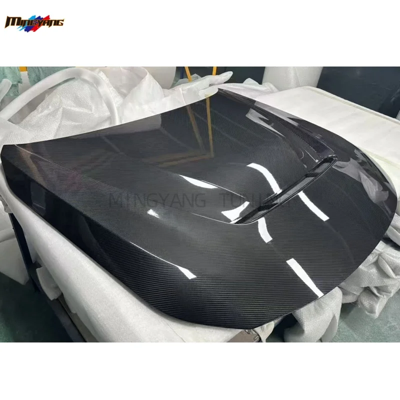 

Factory Hot Selling High Quality Dry Carbon Fiber Bonnet Hood Engine Cover Car Accessories for 2 Series G87 M2 Engine Hoods