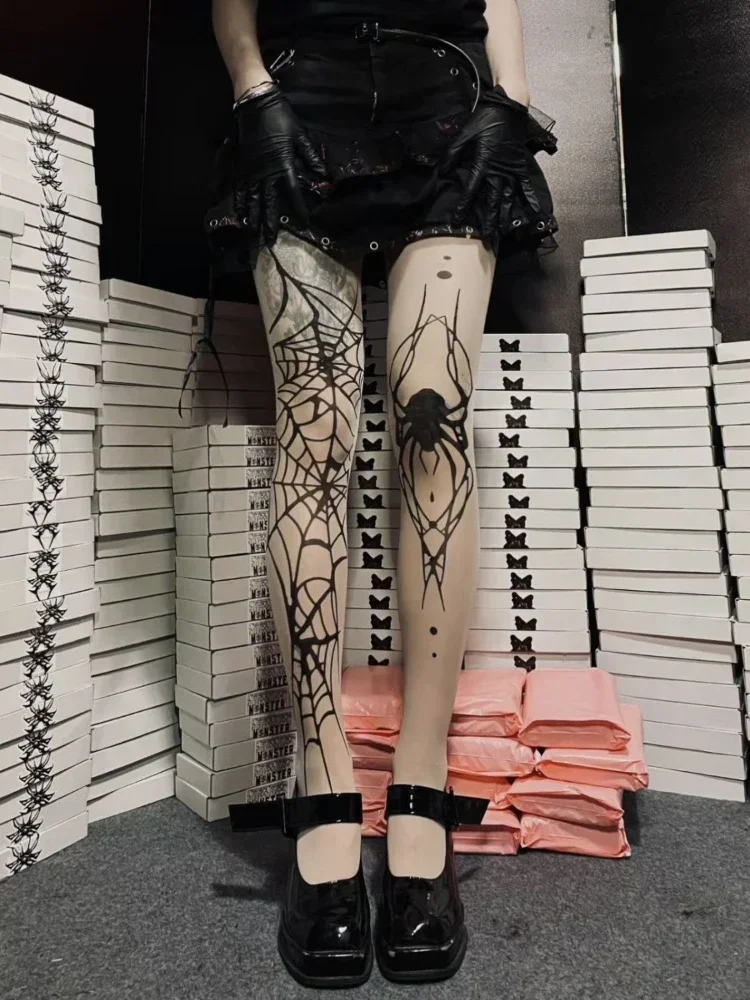 2025halloween Collants gothiques Vintage en résille foncée pour femmes, bas Emo Alternative, Sexy, toile d'araignée, sorcière