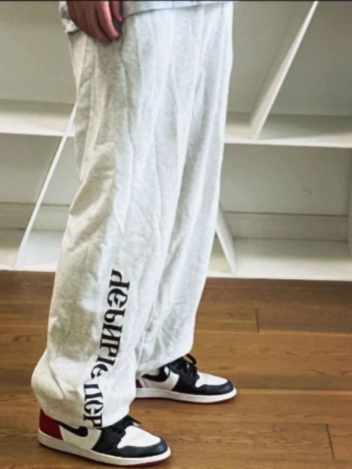 

BTTJOB Pure Cotton Oaeal Color Slim Fit Sweatpants Faion Urban Sle Joggers for Youth Daily Wear Printed Straight Leg Pants