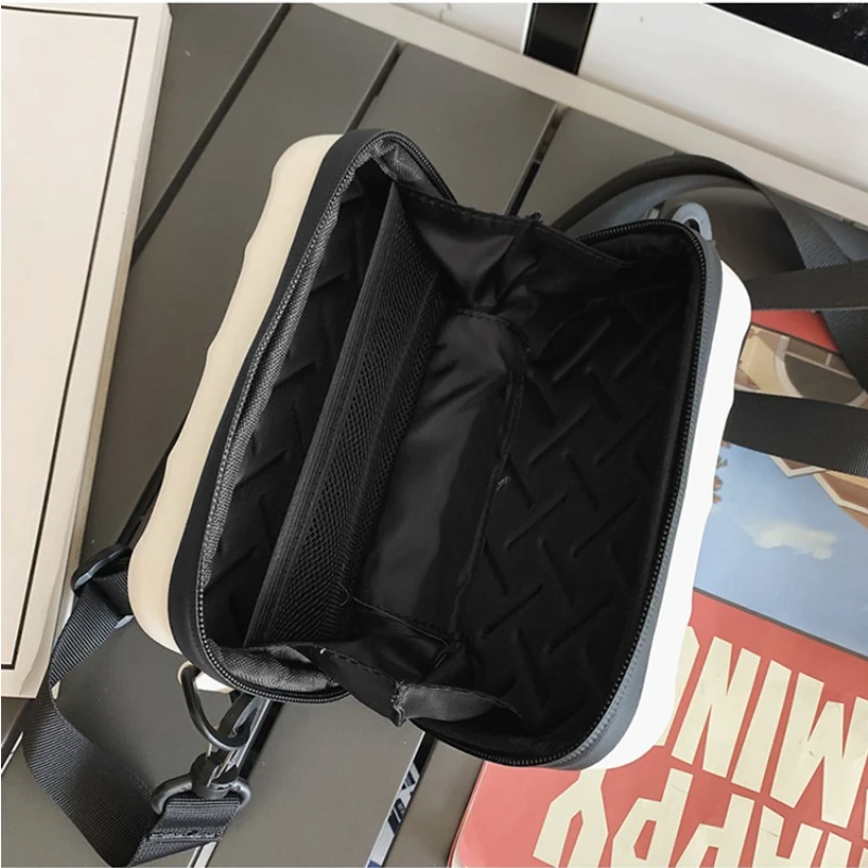 Shoulder Bag New Fashion Casual Trendy Couples Unisex Crossbody Bag Casual Shopping Phone Pouch Coin Purses Key Bag All-match