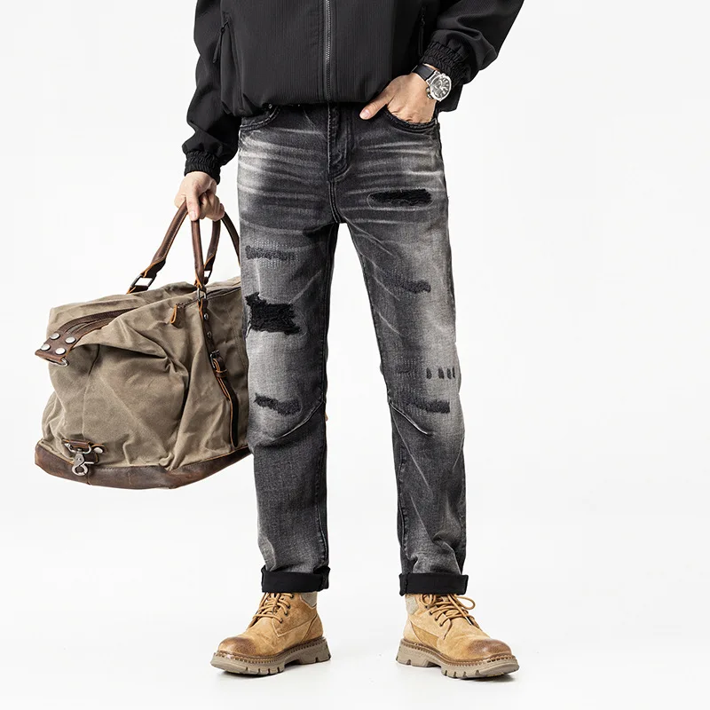 أسود وجينز للرجال، طراز خريف 2025 الجديد، سراويل حنين كلاسيكية بفتحة ممزقة ومستقيمة الساق