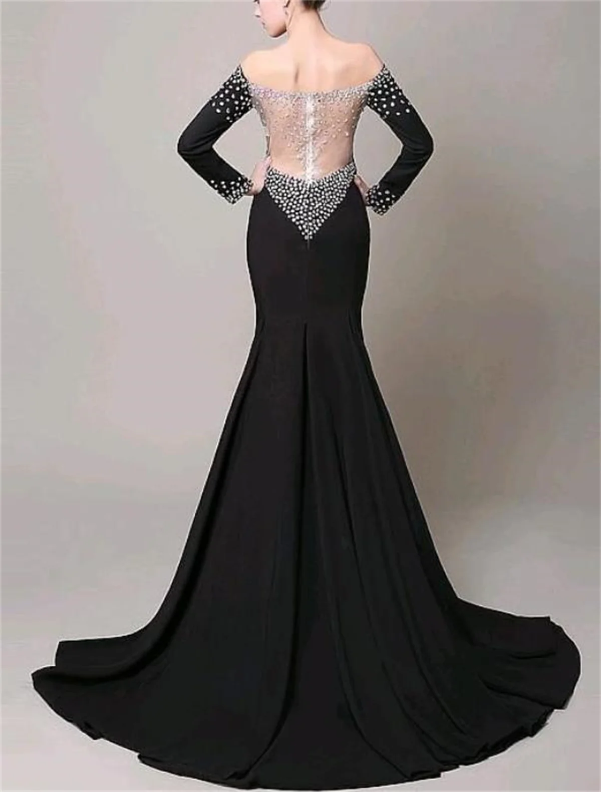 Tailored Evening Dress Elegant Black Fishtail Skirt Neckline Long Sleeves Diamonds Open Back Zippers Ground Train فساتين السهرة