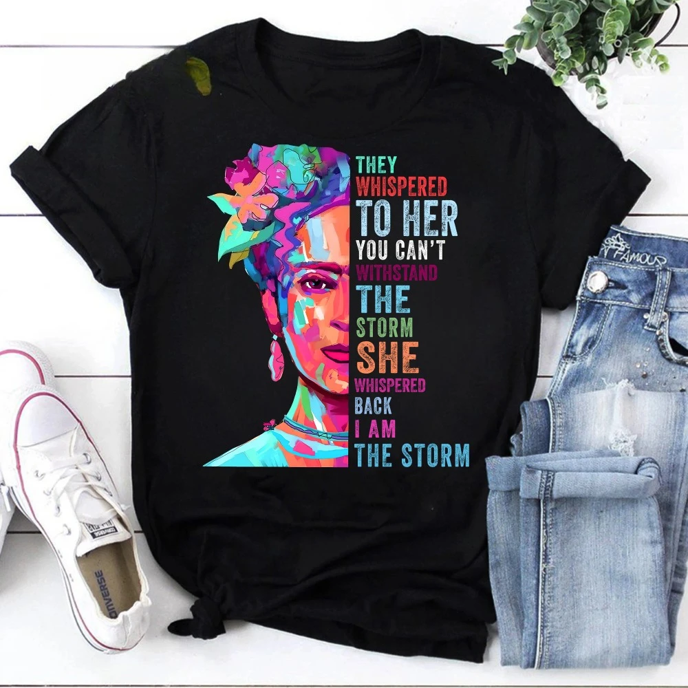 Camiseta "I Am the Storm" de Frida Kahlo, camiseta feminista, camiseta mexicana, camiseta de Frida Kahlo, camiseta fuerte de Frida Kahlo