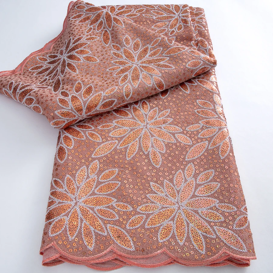 

2025 African Velvet Lace Fabric High Quality 5Y Nigerian Fashion Sequins Embroidery French Tulle Lace Fabric For Wedding Fabric
