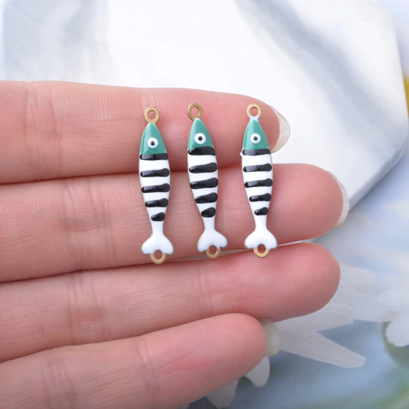 6 Stück Meereslebewesen Lange Fisch-Halsketten-Anhänger aus Kupfer, beidseitig emailliert, Schlüsselanhänger, Fisch-Charms, DIY-Schmuckzubehör – Detail 10