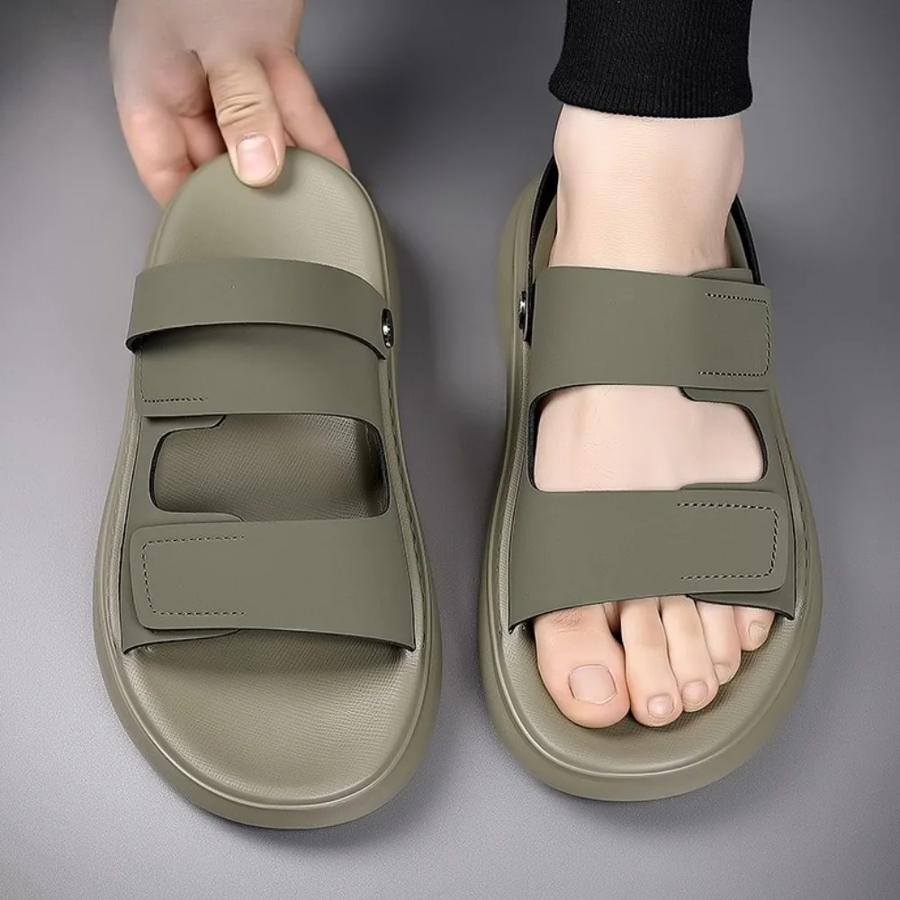 

Мужские сандалии, новинка 2023 года, летние дышащие повседневные нескользящие пляжные туфли с мягкой подошвой, тапочки двойного назначения для вождения, сандалии