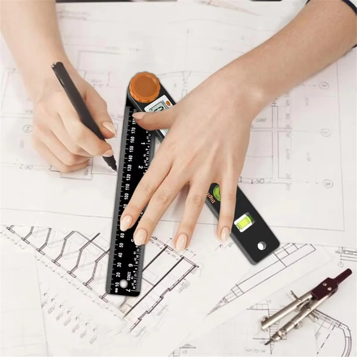 A002 4 in 1 Digital Display Angle Ruler Protractor LCD Display Angle Measuring Tool Woodworking Accessories