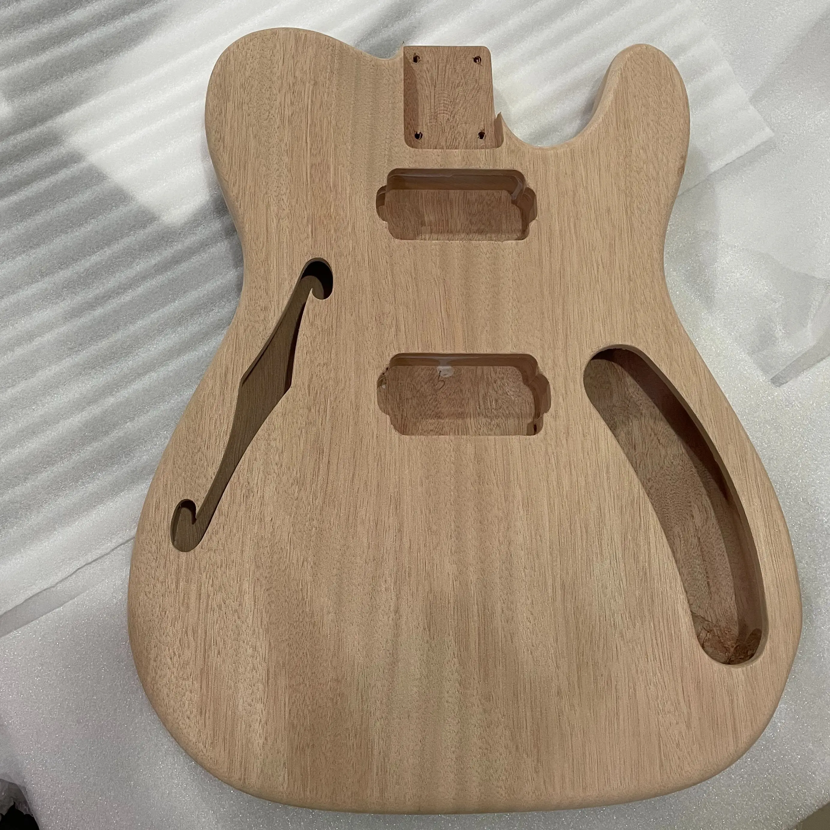 

Unfinished Mahogany Wood Electric Guitar Body, Blank Barrel, HH,Hardtail Replacement Part, DIY, High Quality, Handmade, F Hole