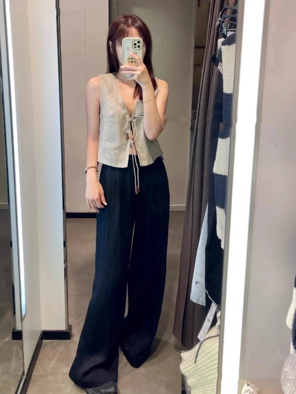 صيف 2025: توب نسائي جديد أنيق مزين بالخرز وعقدة الفراشة، مصنوع من مزيج الكتان، تصميم متعدد الاستخدامات بطول عادي 450 #3