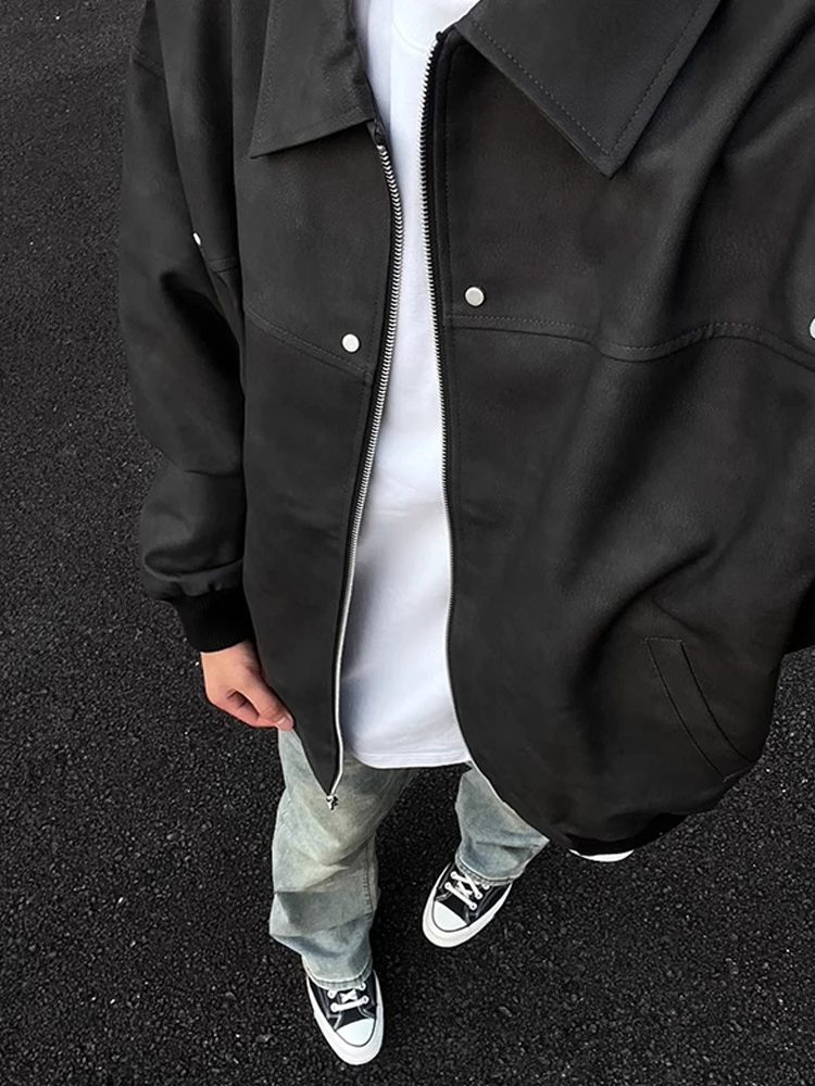 

Мужская замшевая куртка Cleanfit из ПУ, весна-осень, в американском ретро-стиле, с мотоциклетным воротником, на молнии, с декоративными элементами, приталенная, повседневная, класса люкс