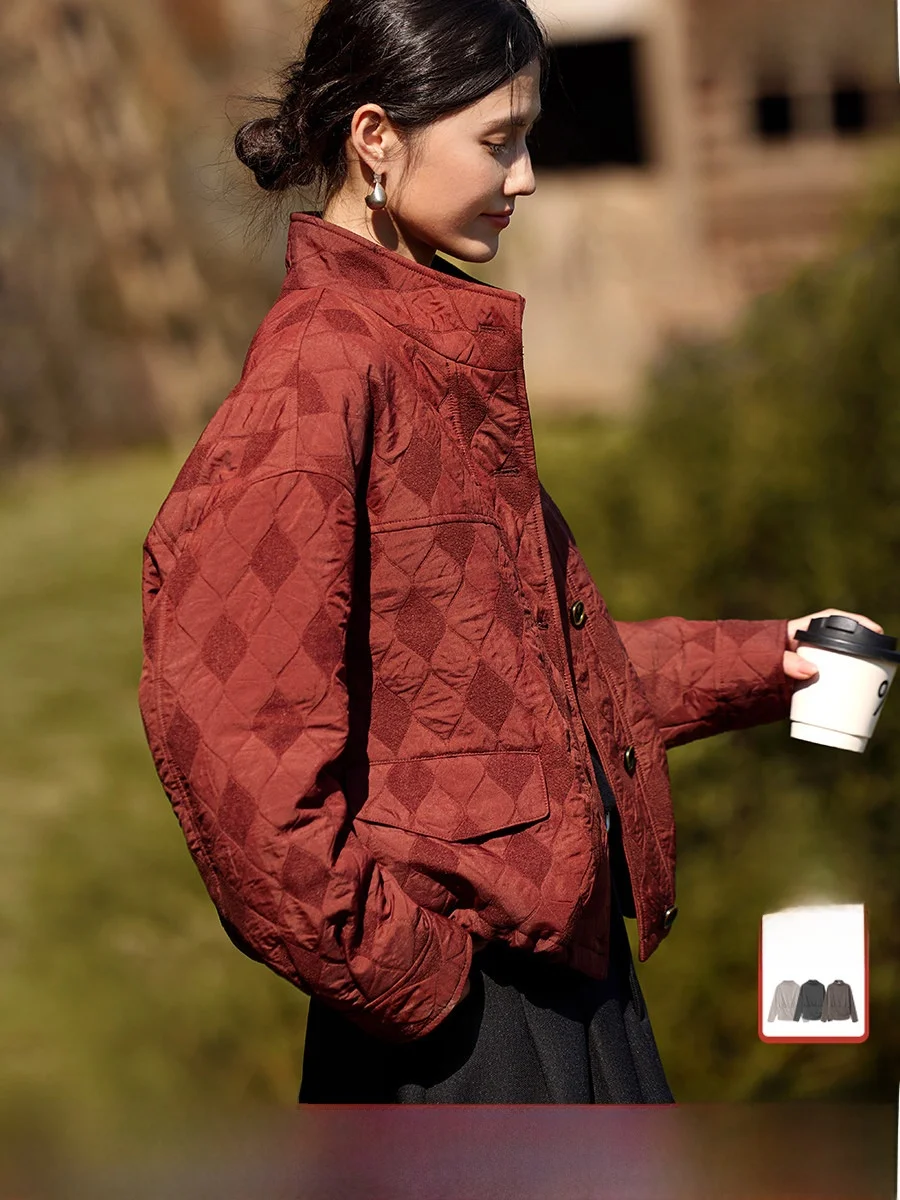 

Красная повседневная верхняя одежда XWI для женщин, с ромбовидной текстурой, новая осенне-зимняя модель, облегающий топ из полиэфирного волокна