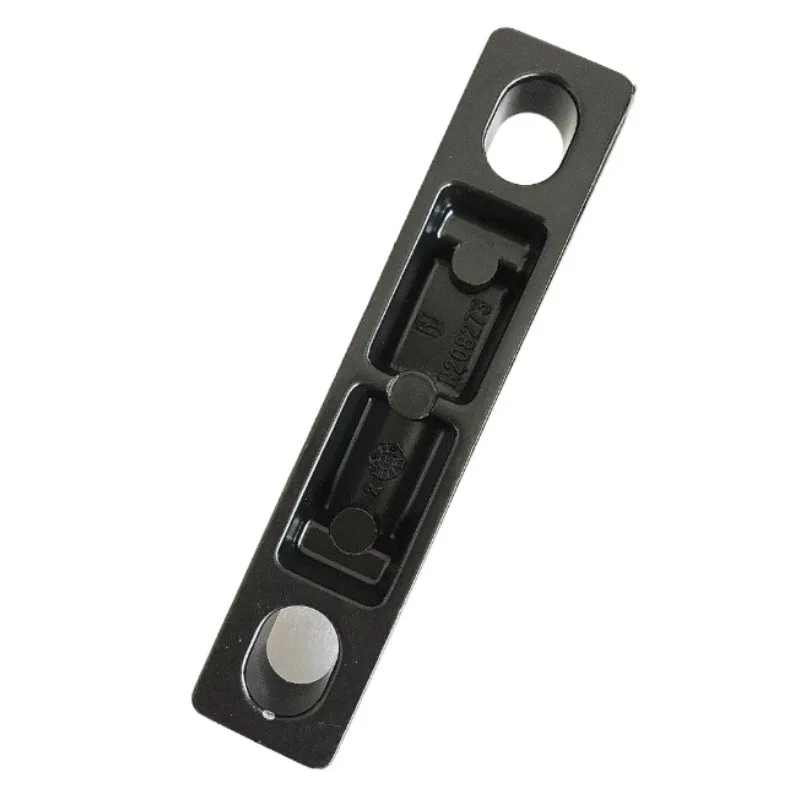 RE208272 Genuine Left Door Small Hinge Bracket Tractor Cab Accessories for John Deere 7M2204 7830