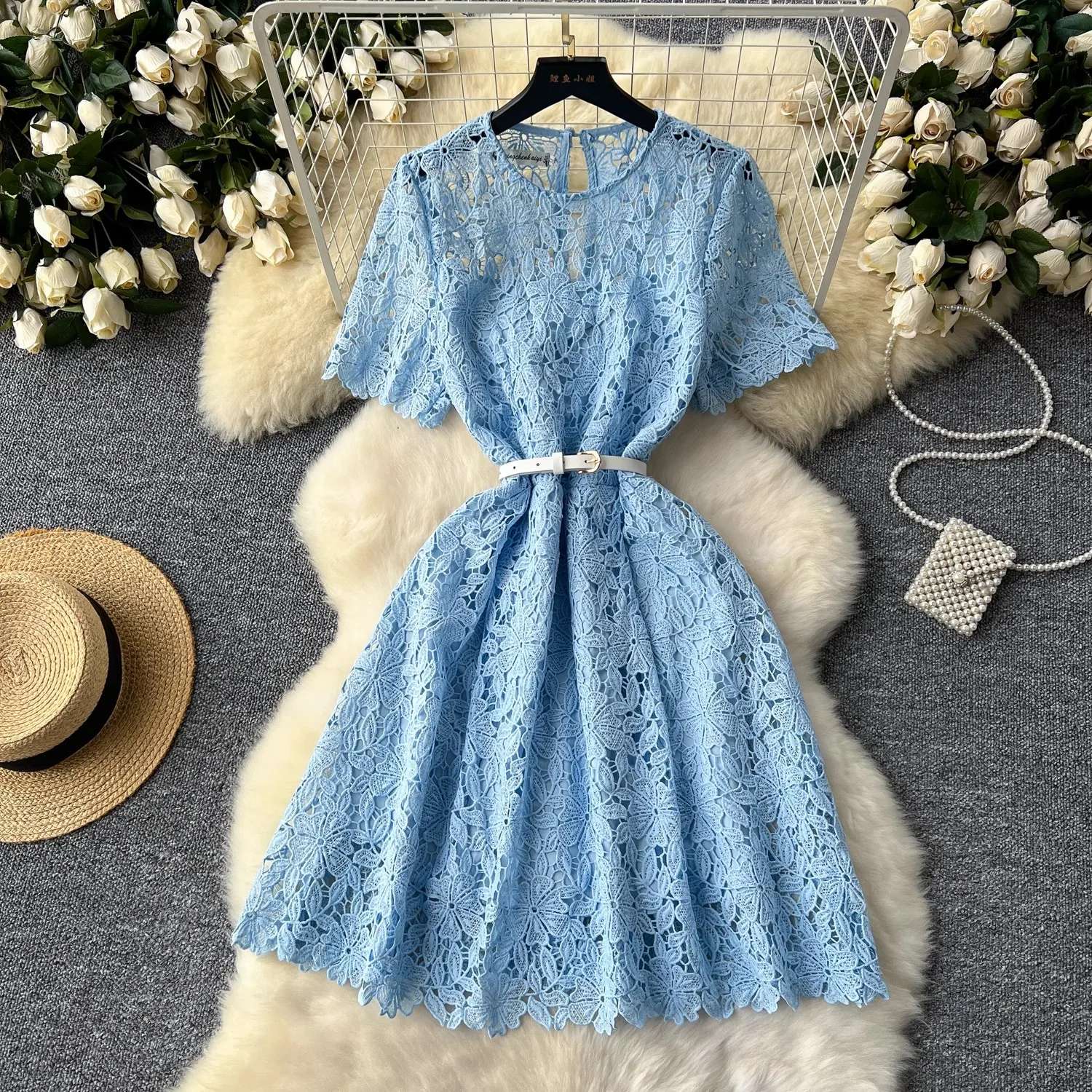 Fashion Vintage Women Round Collar Blue Pink Lace Dress New 2024 Summer Short Sleeve Hollow Out Backless Party Belt Knee Dress