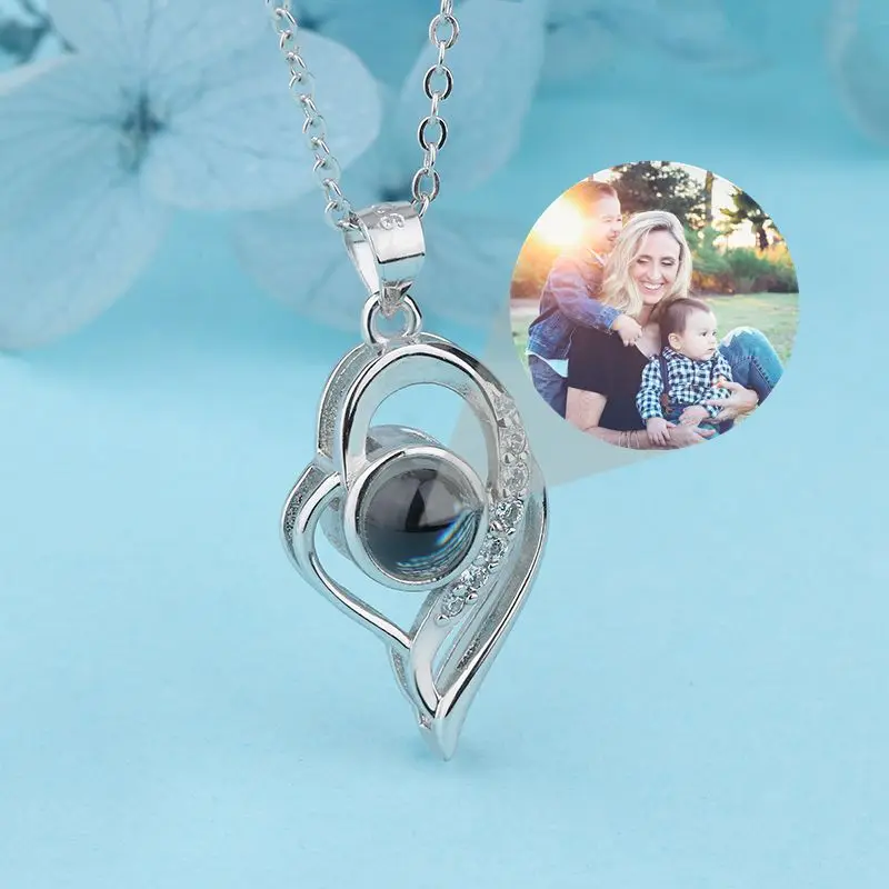 Personalized Necklaces Customized Photo Projection Heart Pendant Necklace for Women Lover Jewelry Memory Gift Custom Products