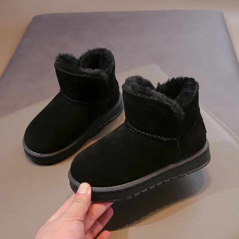 Black/grey Versatile Girls Snow Boots with Slip on Flat Heel Low Cut Non Slip Soft Sole Winter Casual Warm Suede Snow Boots