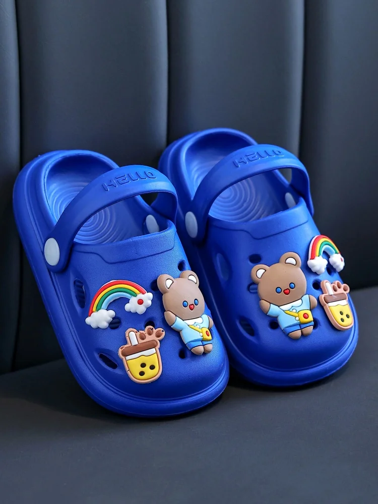

2025EVA new girls' hole shoes summer indoor and outdoor cute bear toe soft sole comfortable slippers
