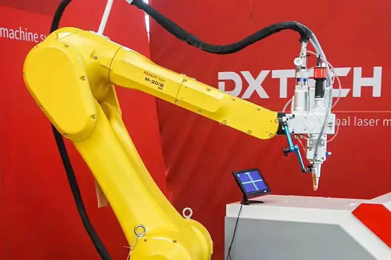 Solda a laser automática de alumínio do braço robótico de 6 eixos Hine 1Kw