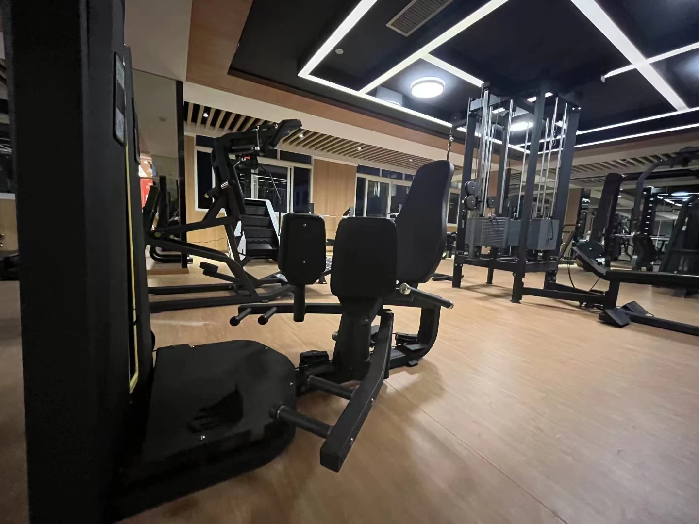 Máquina de entrenamiento de abductor de doble función, máquina de fuerza de venta directa de fábrica de alta calidad