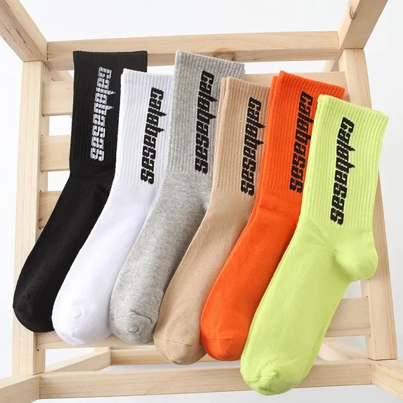 4Pair Socks Men Sports Breathable Socks Long Tube Cotton Socks Skateboard Casual Male Women Couples Fashion Hip-hop Tide Socks