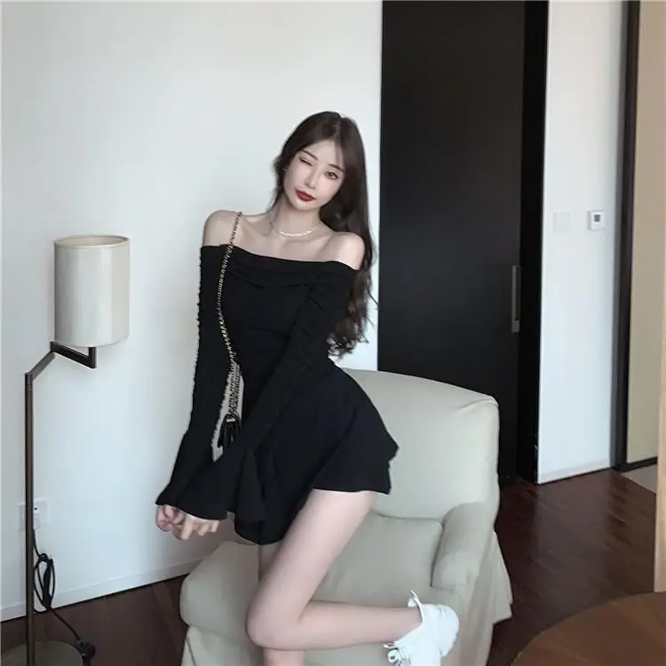 Dresses Long Sleeve… - image