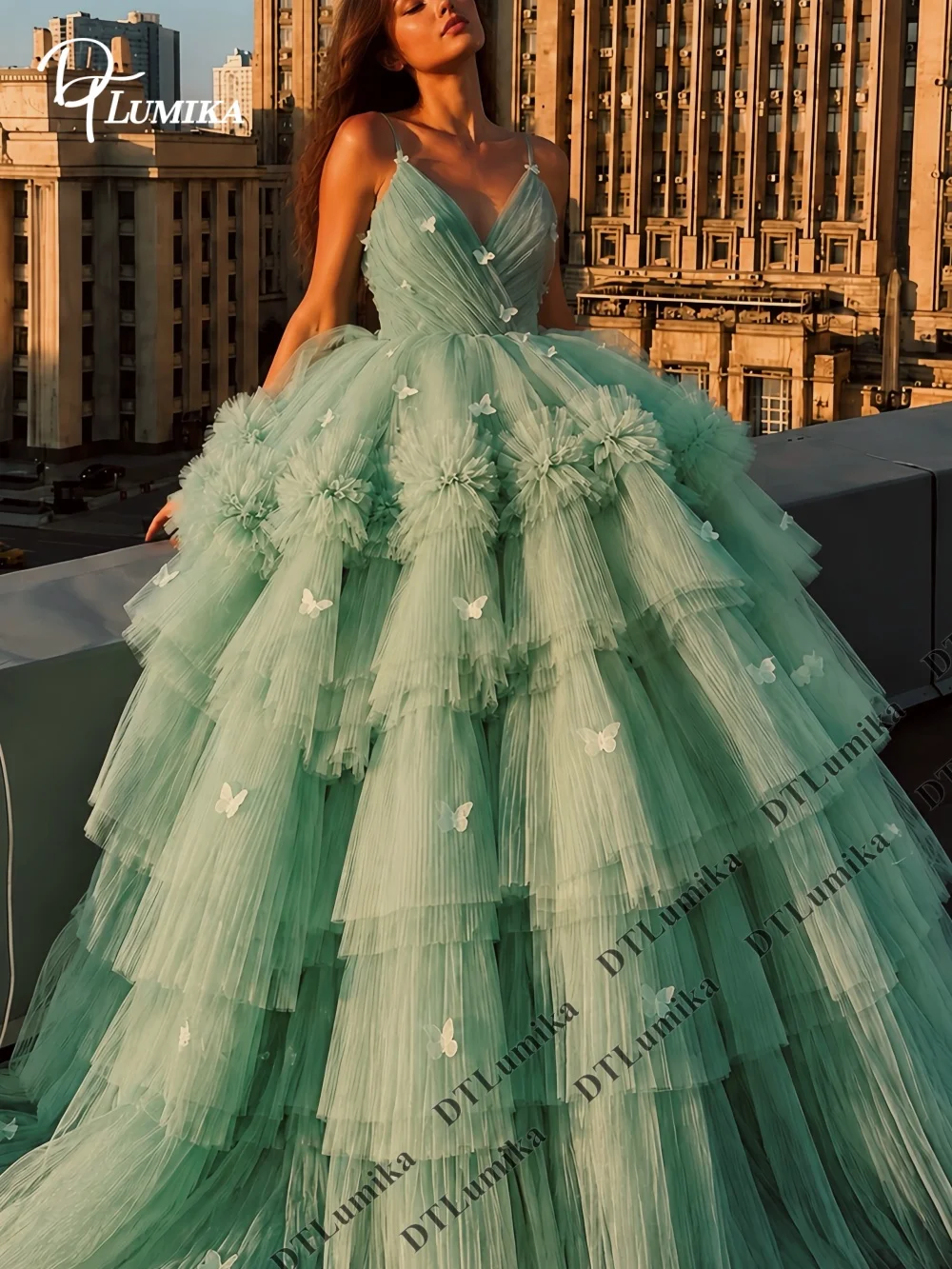 Dreamy Tiered Tulle Butterfly Ball Gown Sweet 15 16 Dresses Deep V-Neck Ruffled Prom Dress Evening Quineanera Gowns for Women