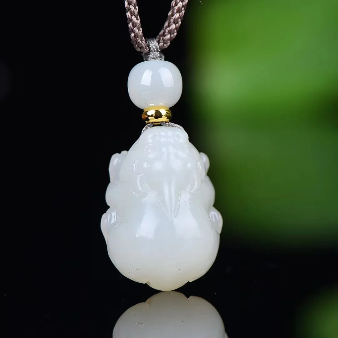 Hotan Jade Lucky Pixiu Pendant Jewelry 2636#