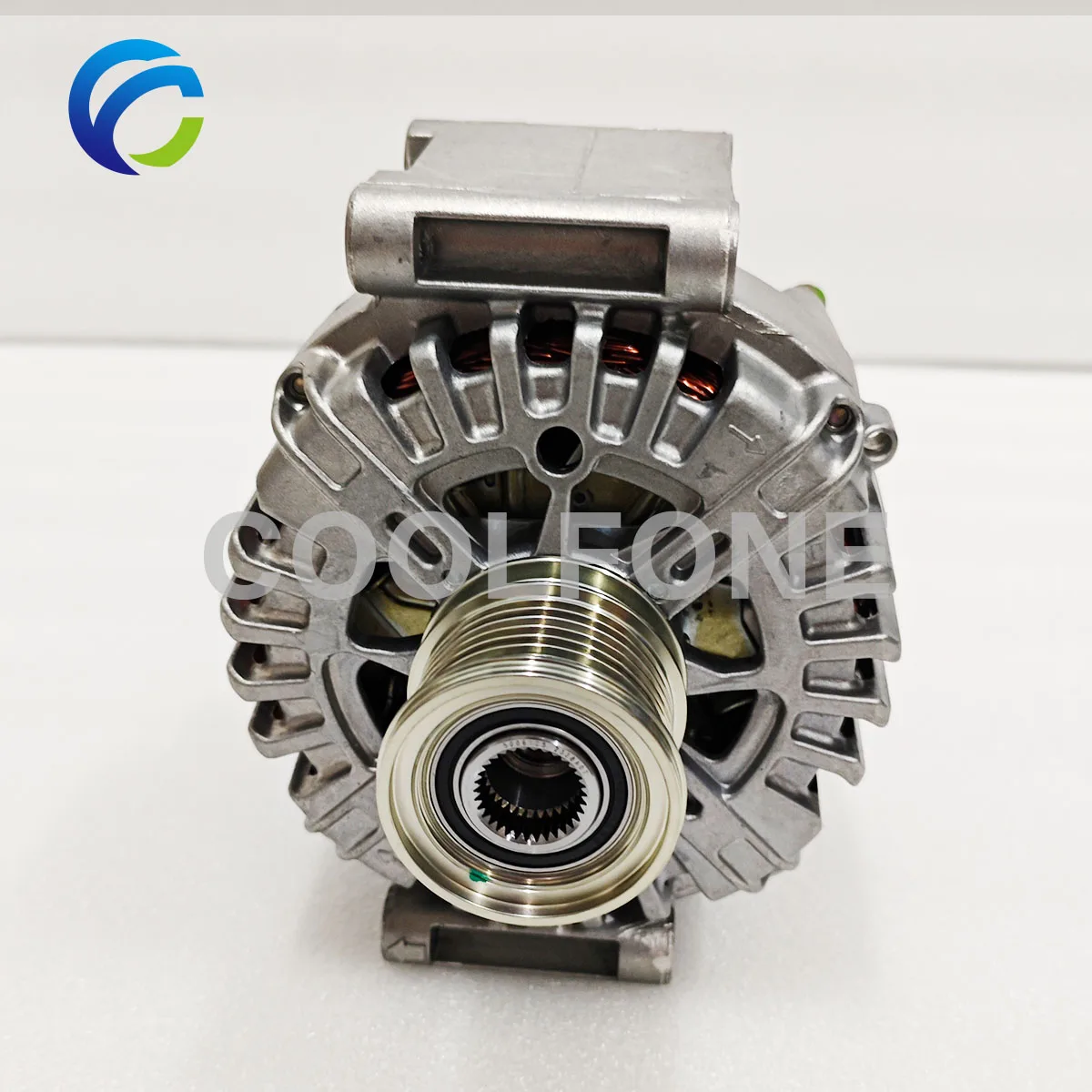 

Generator Alternator for MERCEDES BENZ X164 GL320 GL350 W251 V251 R280 W463 G350 C203 GLK A0009062700 6421540202 A6421540402