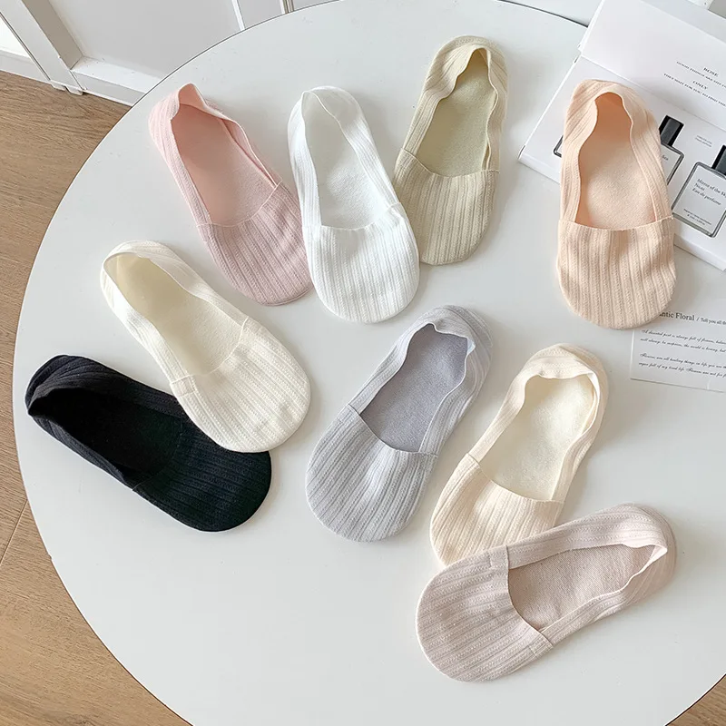 Pantofole a calzino da donna in silicone antiscivolo tinta unita taglio basso calzino da barca fondo in cotone sottile traspirante estate invisibile no show calzini